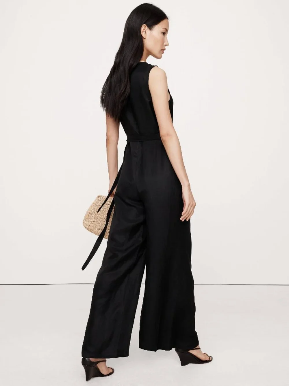 NWT Banana Republic Black Linen-Viscose Wide-Leg Wrap-Front Jumpsuit L
